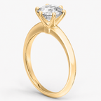 Anillo de compromiso solitario Sofia Oro Amarillo