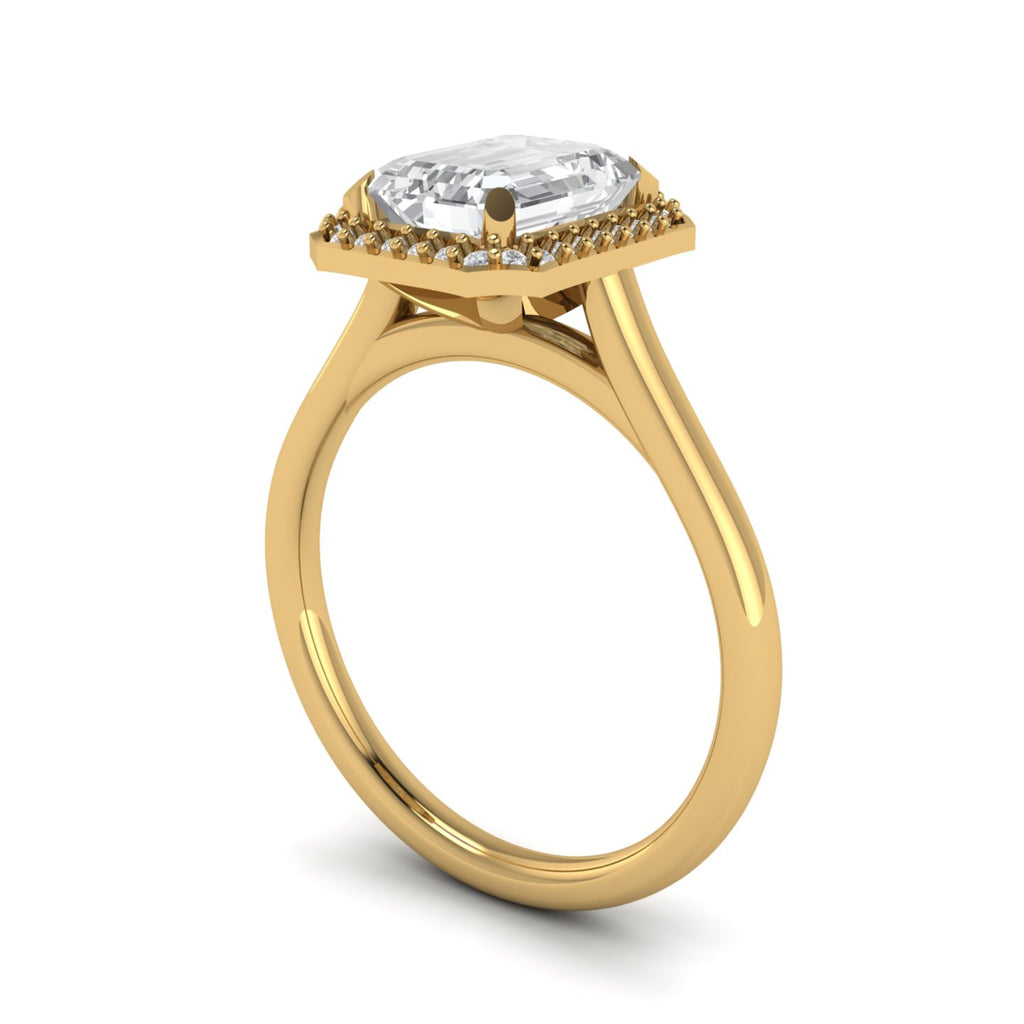 Anillo de compromiso halo corte esmeralda