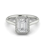 Anillo de compromiso halo corte esmeralda
