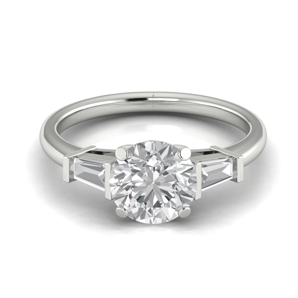 Anillo de compromiso tres piedras trapecio