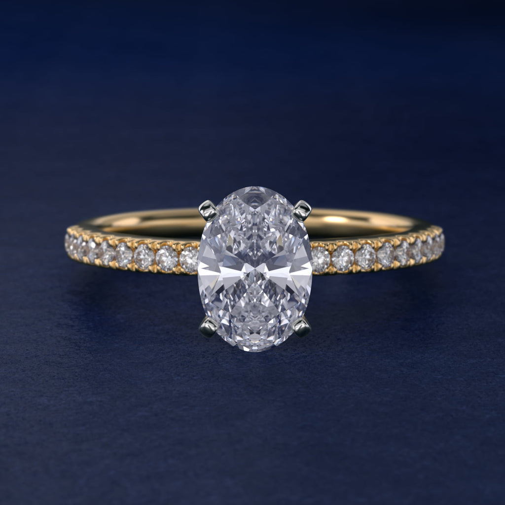 Anillo de compromiso solitario oval pave