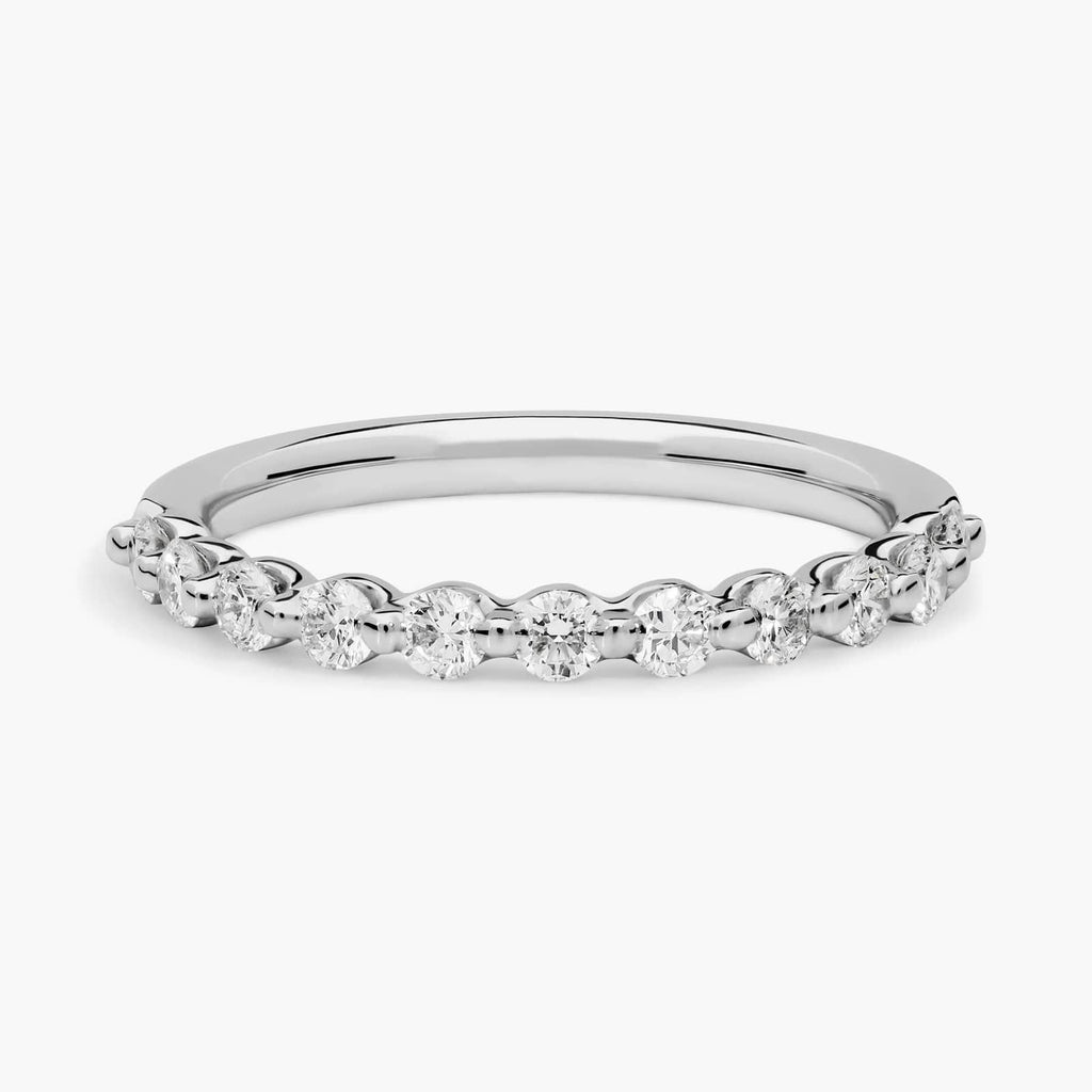 Anillo de compromiso medio cintillo María