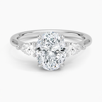 Anillo de compromiso Oval Vienna tres piedras Oro Blanco