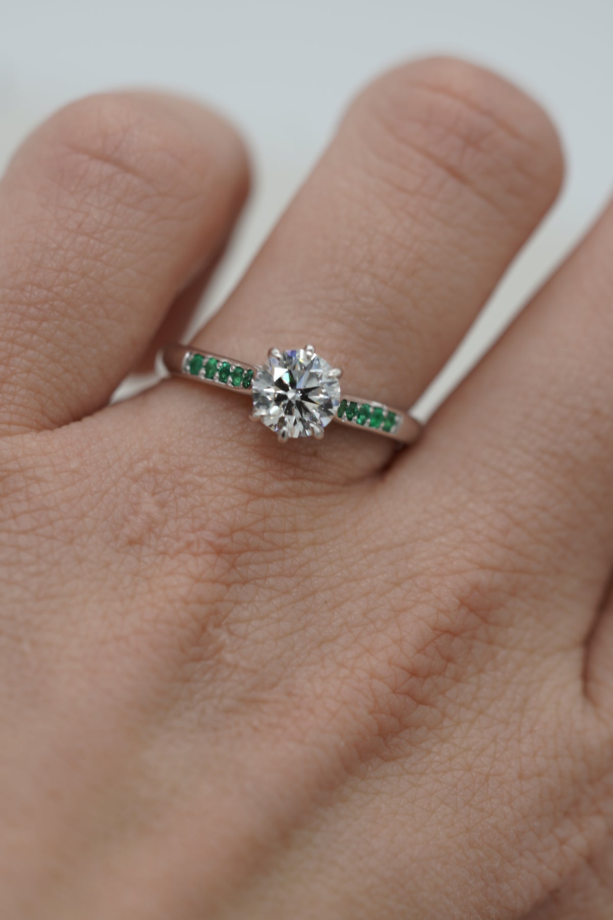 Diamante y esmeraldas